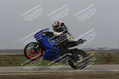 media/Nov-30-2025-TrackDaz (Sun) [[d8b22663df]]/A Group/Session 4 (Wheelie Bump)/